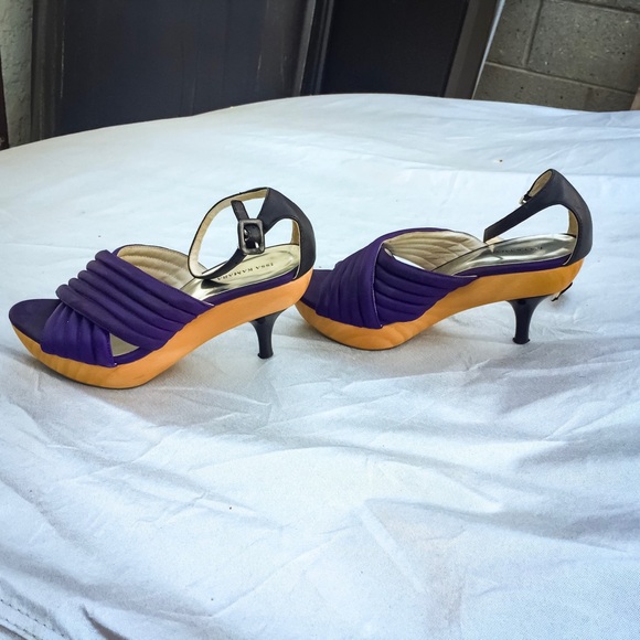 SALE ⬇️ Kitten Heel Wood and Purple Art Deco Look Shoes - Picture 2 of 6